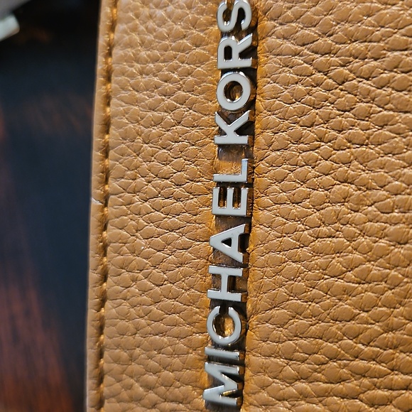 Michael Kors Tan Leather Tote - Picture 4 of 6